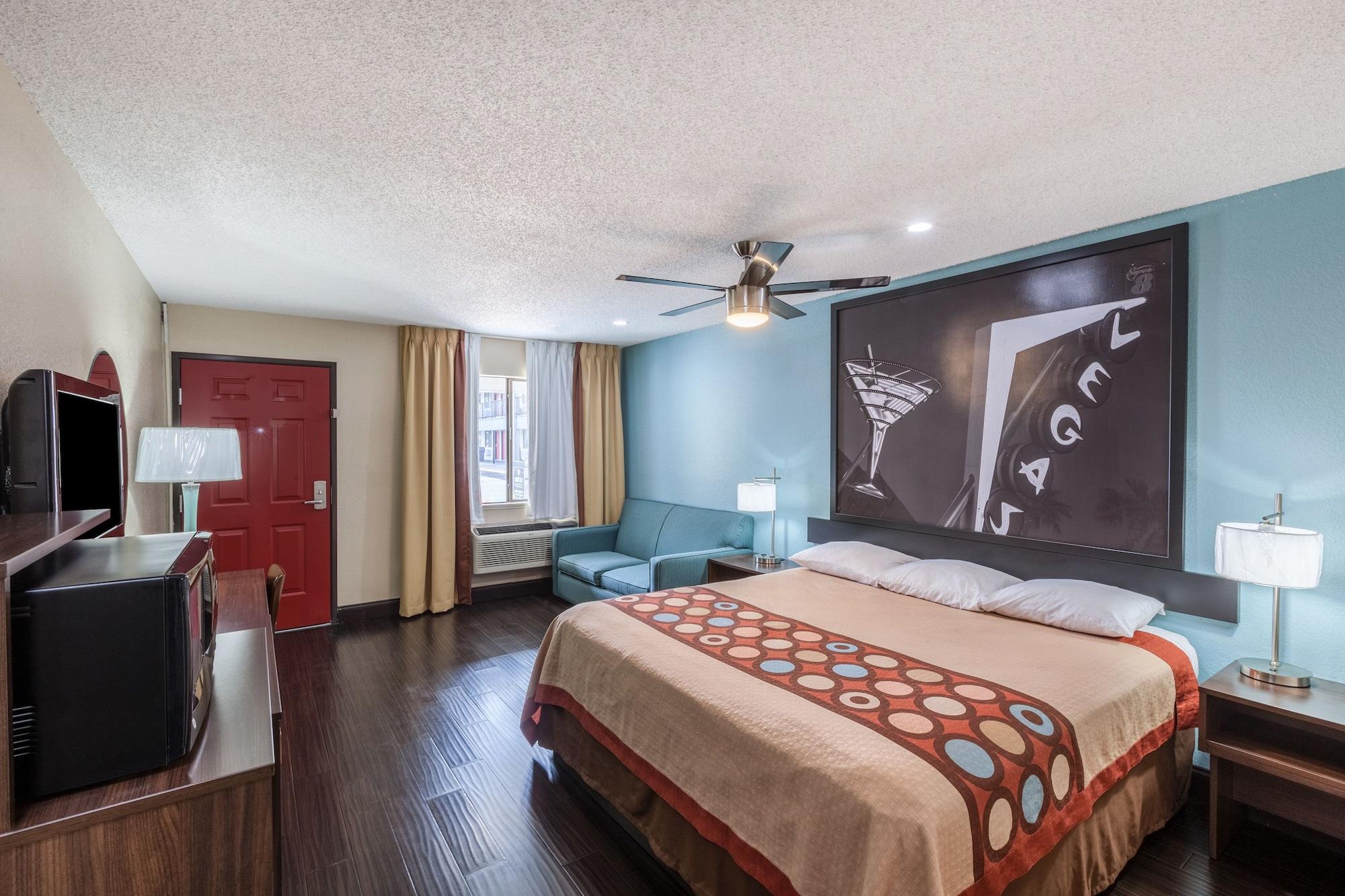 Super 8 By Wyndham Austin University/Downtown Area Extérieur photo